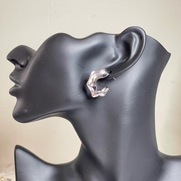 New Earrings Molten Metal Silver Hoop 2025 Trendy Jewelry Trend JU03 - Picture 4 of 7